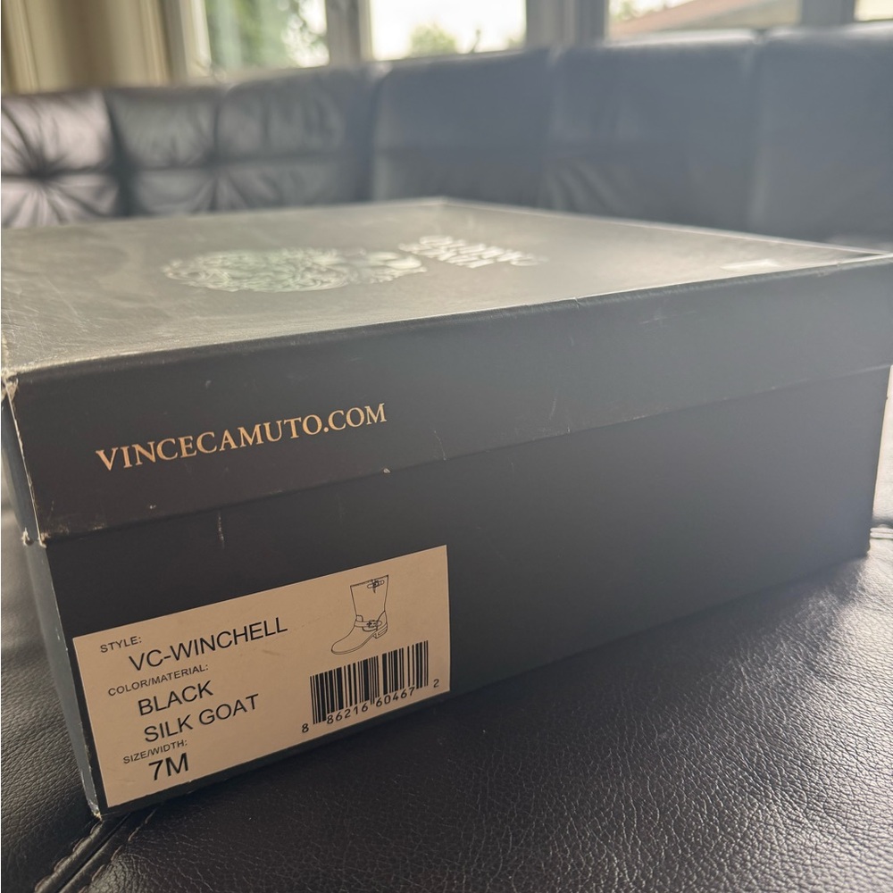 Vince Camuto Winchell Bootie - Picture 11 of 12